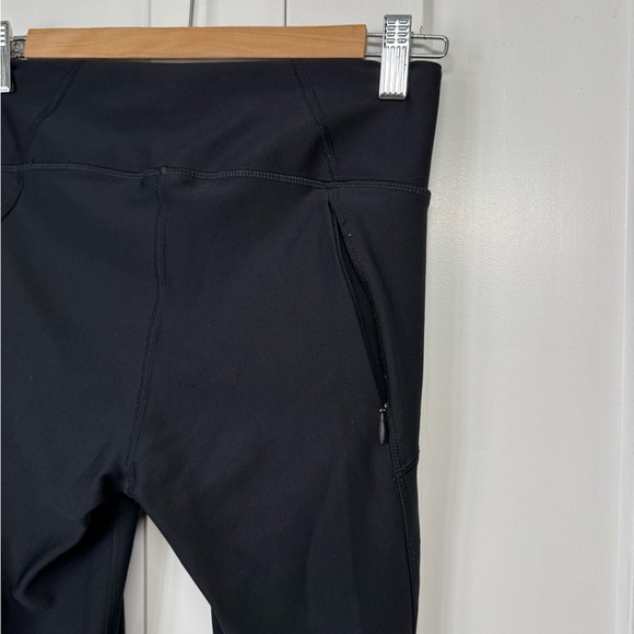 Under Armour Black Cropped Leggings, Size S - Picture 4 of 4
